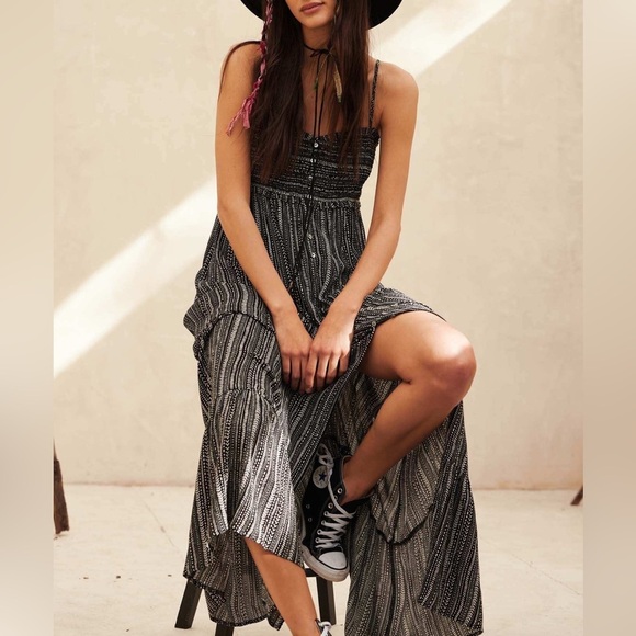 [S]Promesa Journey Ahead Geo-Print Button-Front Maxi Dress - Picture 2 of 9